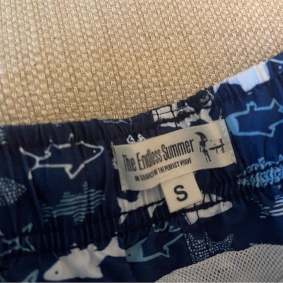 Endless summer swimsuit - Picture 3 of 3